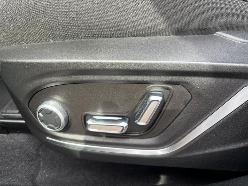 Lynk & Co 01 1.5td 261pk phev 7dcth | pano |