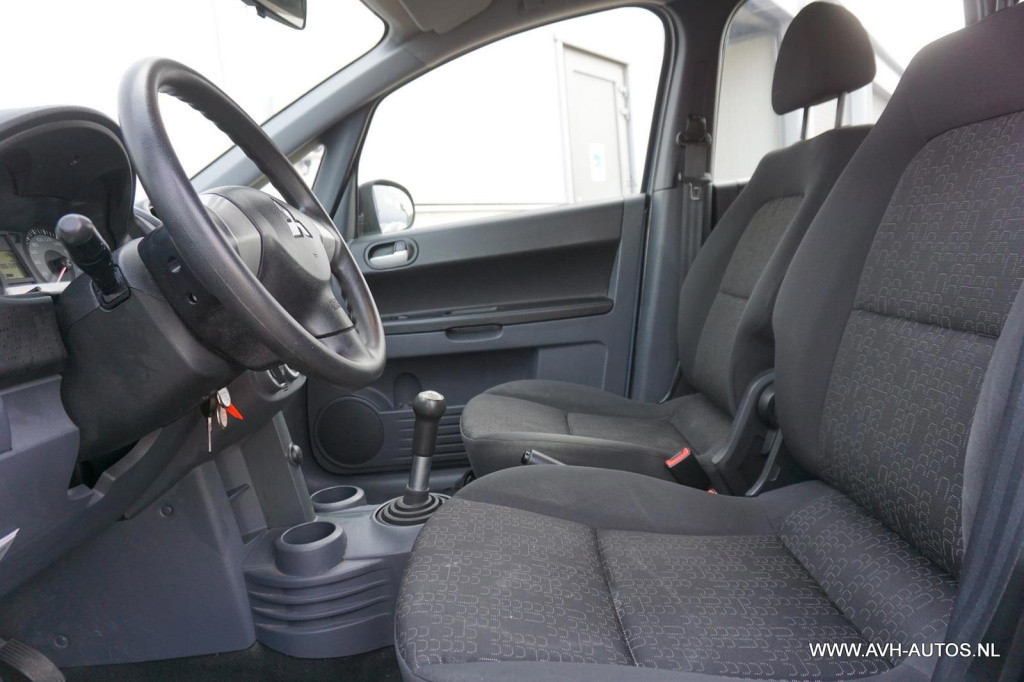 Mitsubishi Colt 1.1 edition one