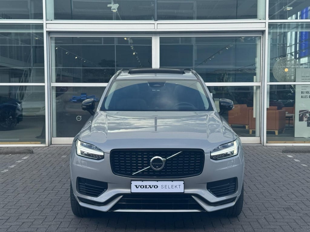 Volvo XC90 t8 455pk recharge ultra dark| full options!! b&w | luchtvering