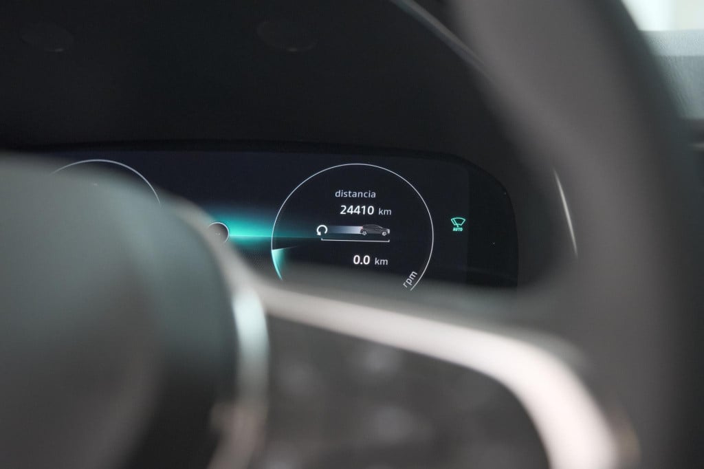 Renault Captur mild hybrid 160 edc techno | camera | navigatie | apple carp