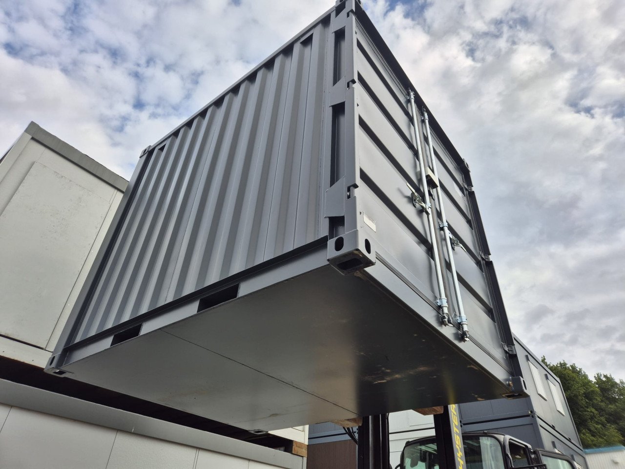 10ft milieucontainer / mileubox / container met opvangbak