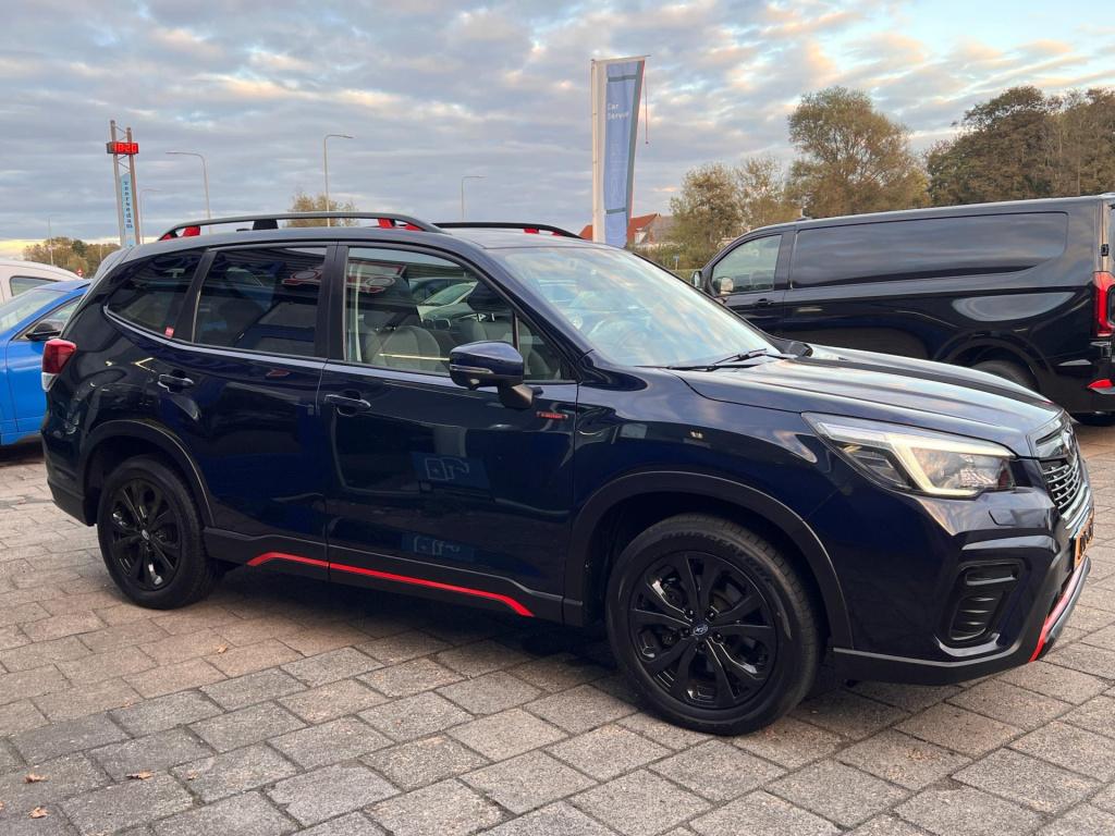Subaru Forester 2.0i e-boxer sport, full options, elektrisch schuifdak enz.
