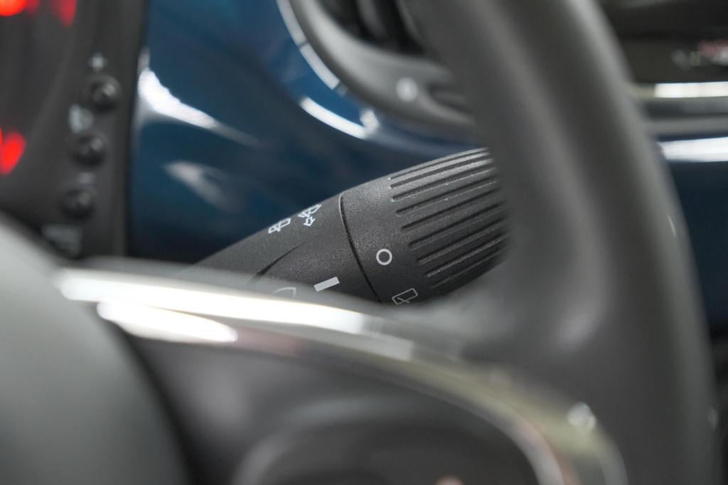 Fiat 500 0.9 twinair turbo lounge | panoramadak | navigatie pakket | airco