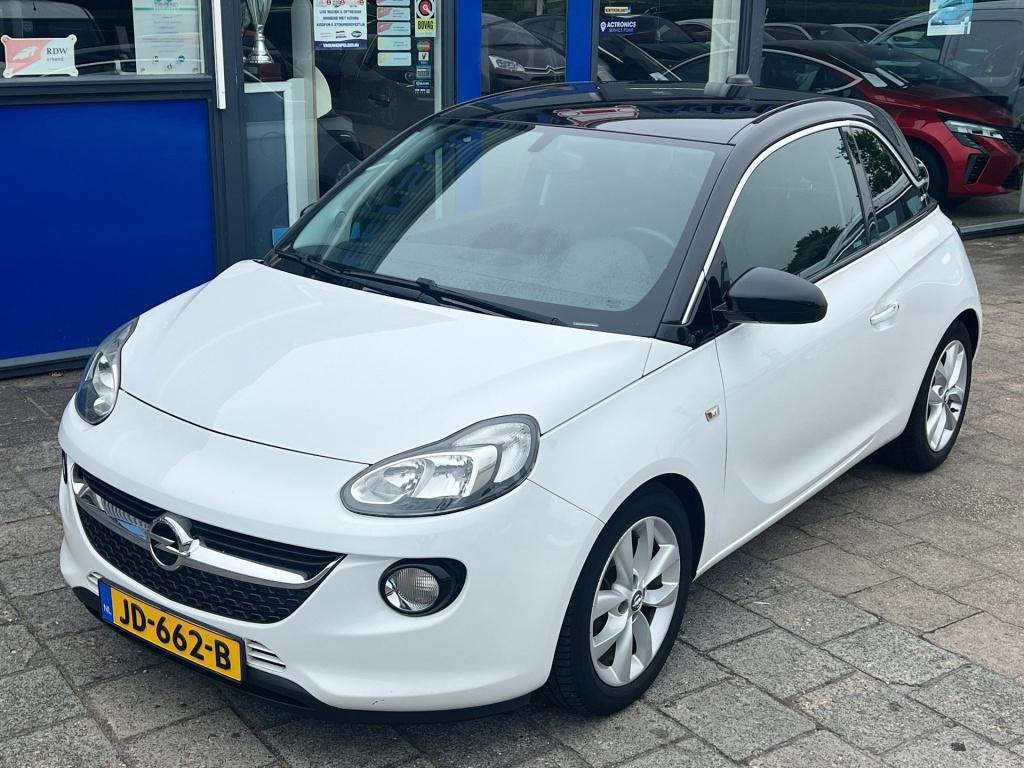 Opel Adam 1.0 turbo jam favourite