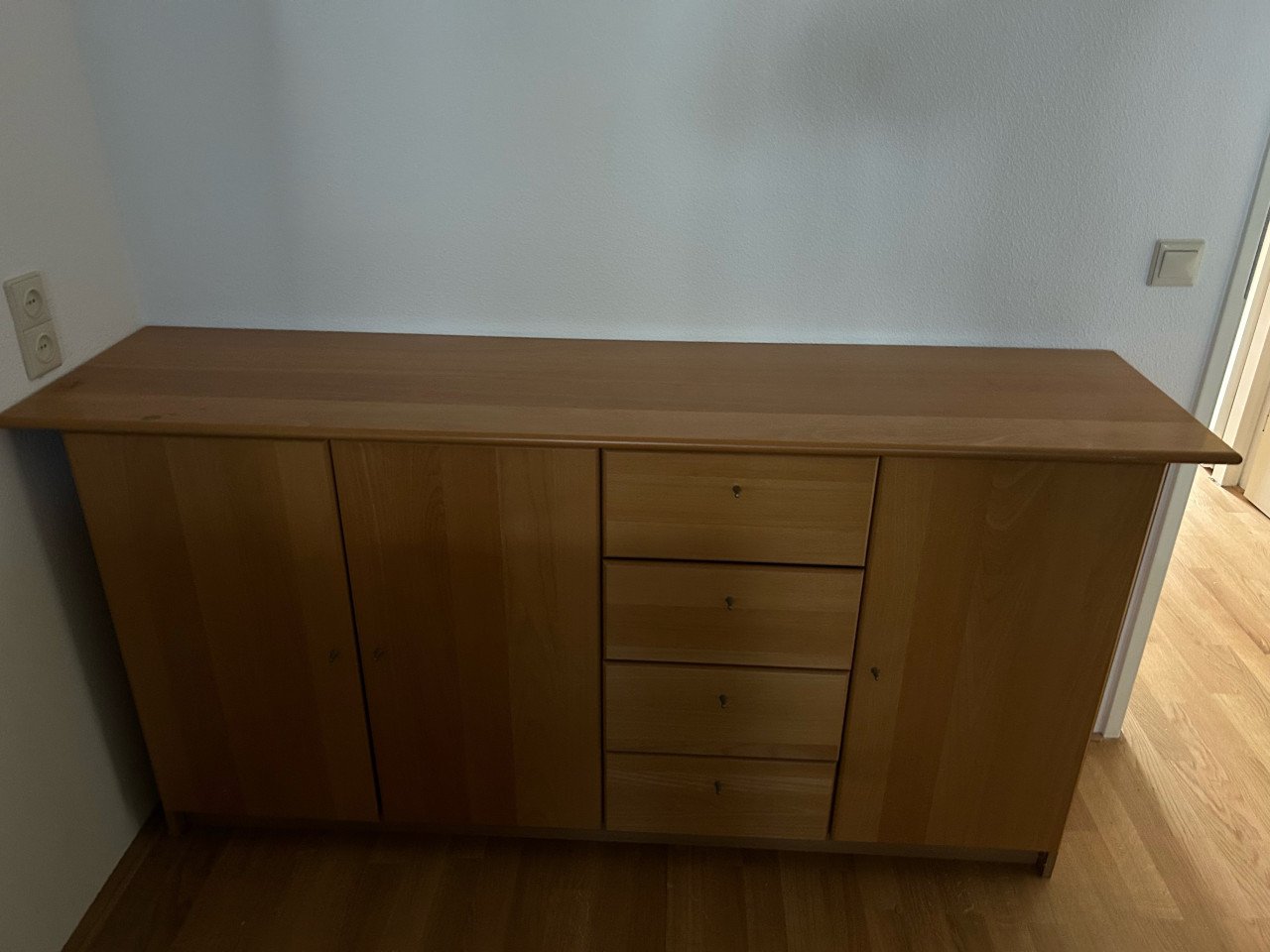 GRATIS Dressoir kast