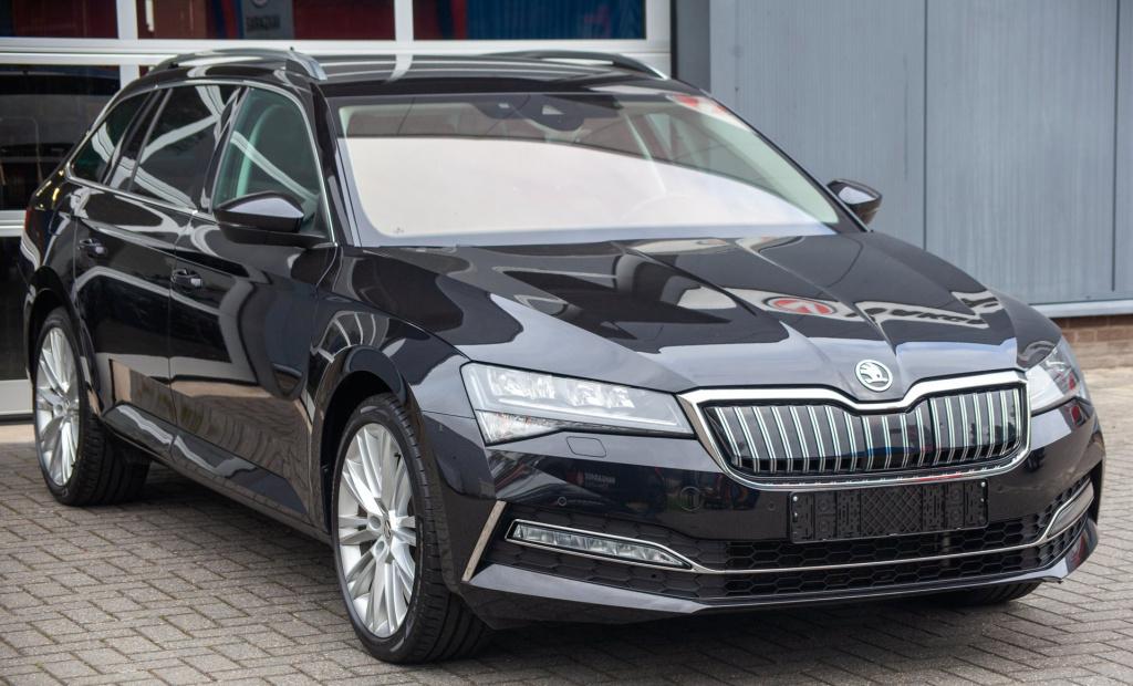 Skoda Superb combi 1.4 tsi iv business edition plus