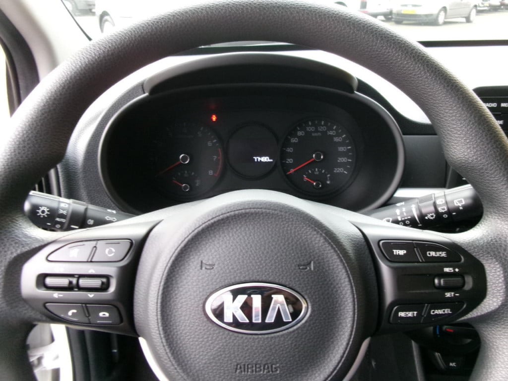 Kia Picanto 1.0 mpi comfortline airco, cr.control, bluet.