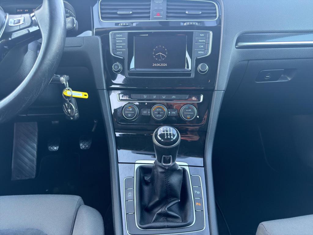 Volkswagen Golf variant 2.0 tdi highline clima cruise pdc