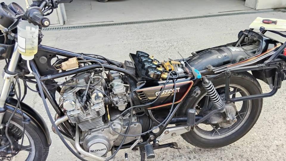 Suzuki GS650GT