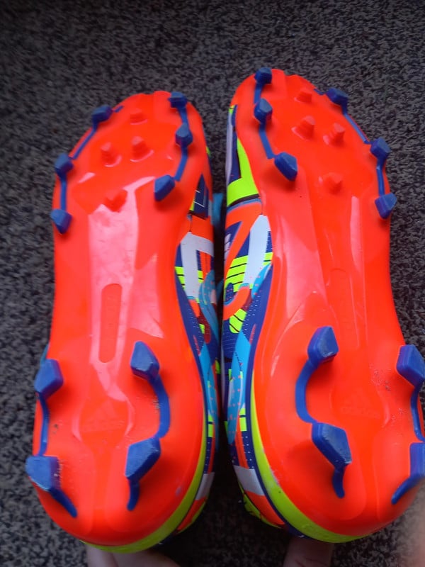 Adidas voetbalschoenen limited edition
