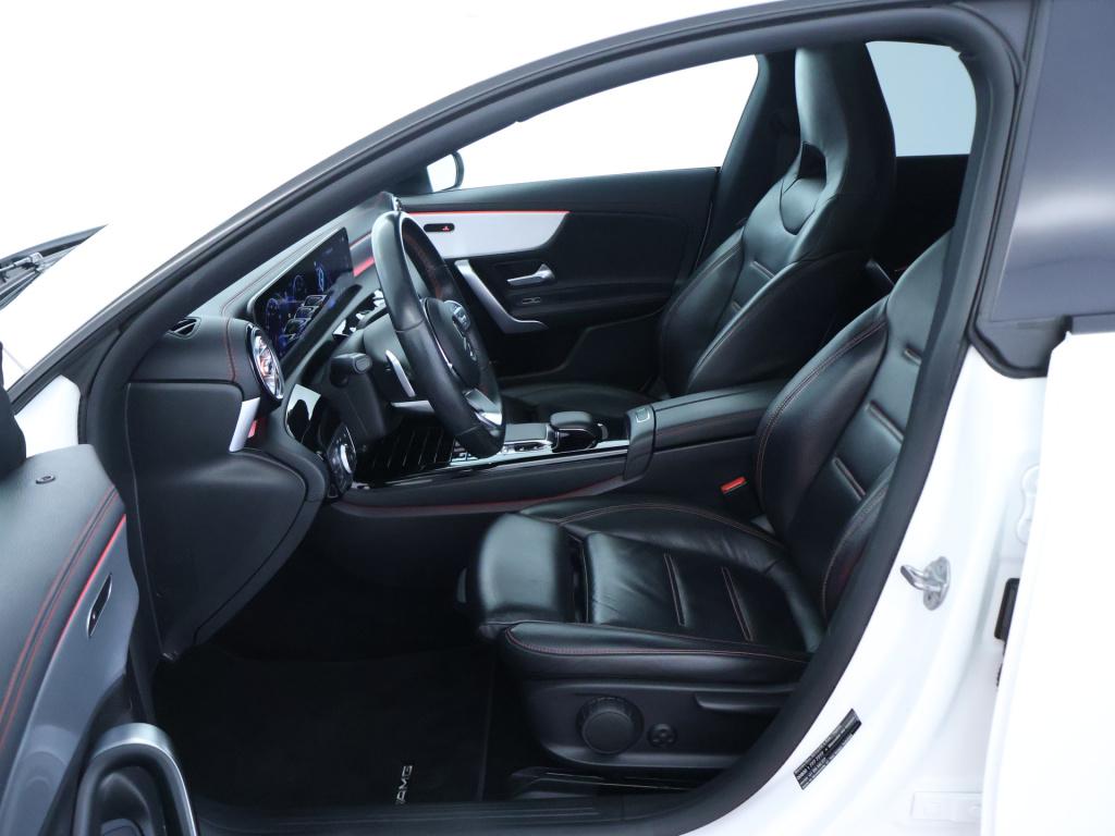 Mercedes-Benz Cla 200 business solution amg | panoramadak | trekhaak | amg-