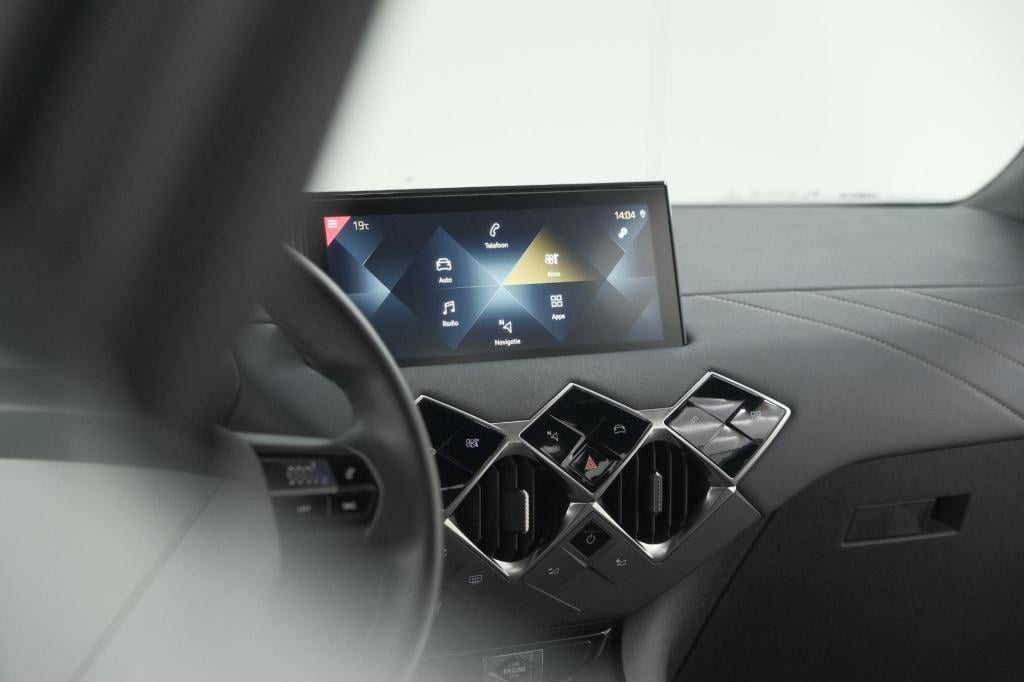 Ds Ds 3 crossback puretech 100 montmartre | parkeersensoren | apple carplay