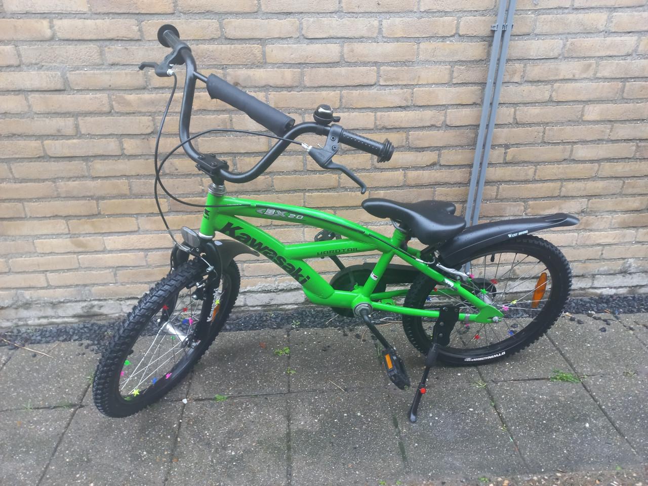 Te koop 20 inch cross fietsje
