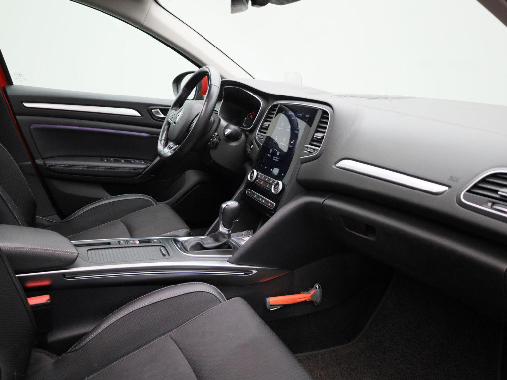 Renault Megane 1.3 tce intens | automaat | lmv | trekhaak | stoel verwarmin