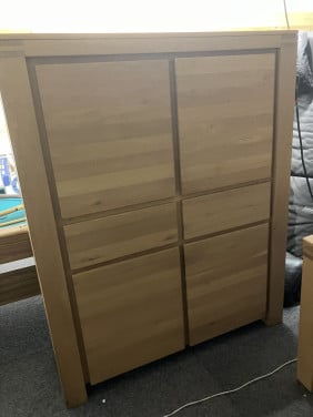 Ruime licht eiken kast1.30x0.45x1.60 lxbxh