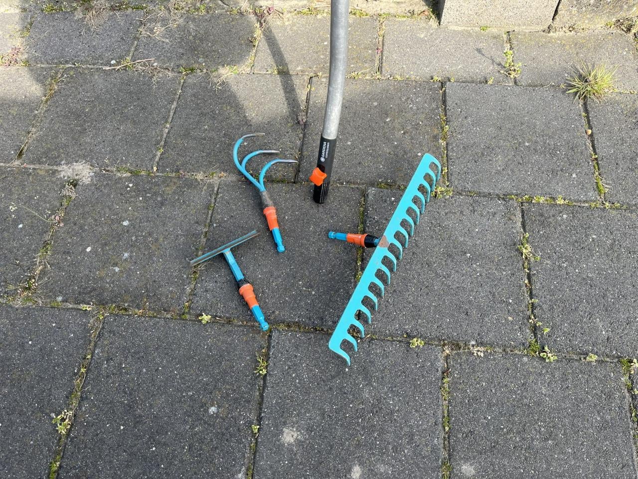 Gardena bodemset met steel en hark