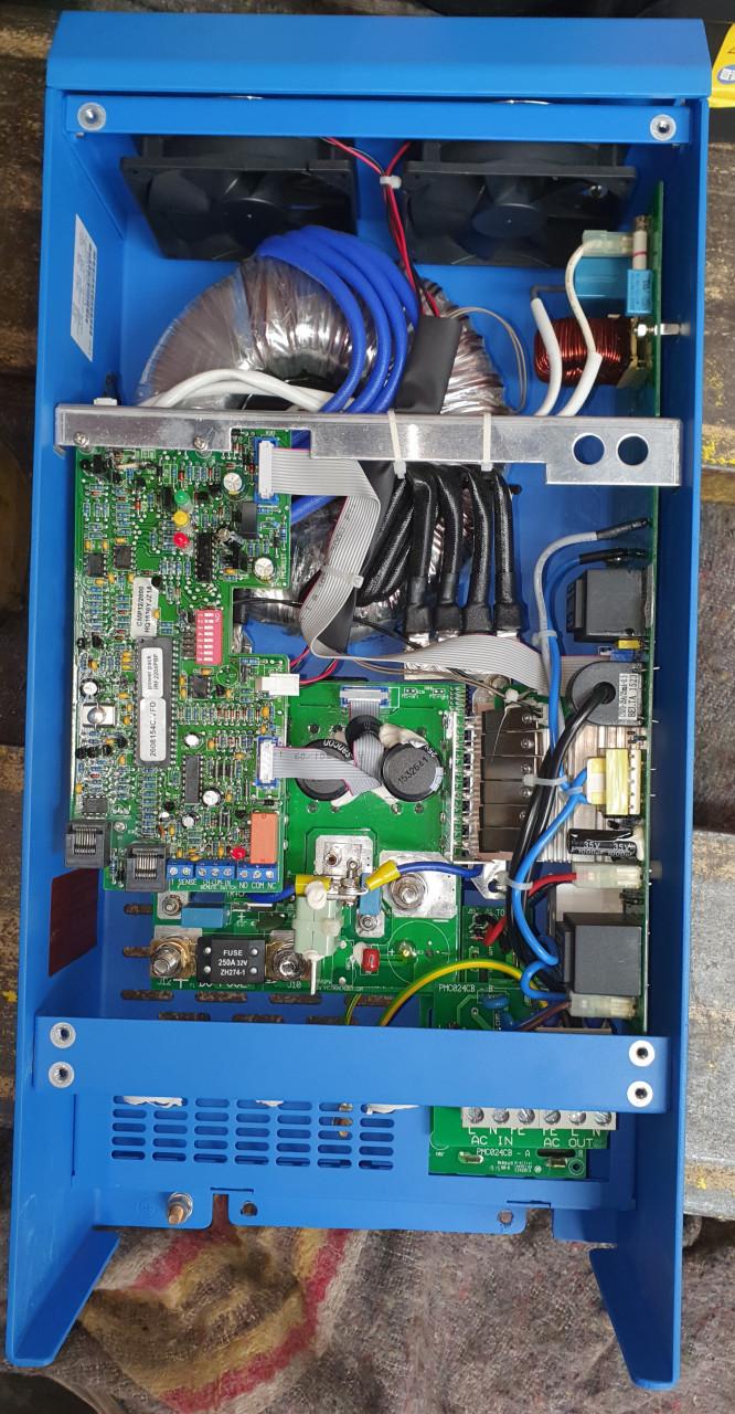 Victron Multiplus 2000 noodstroom
