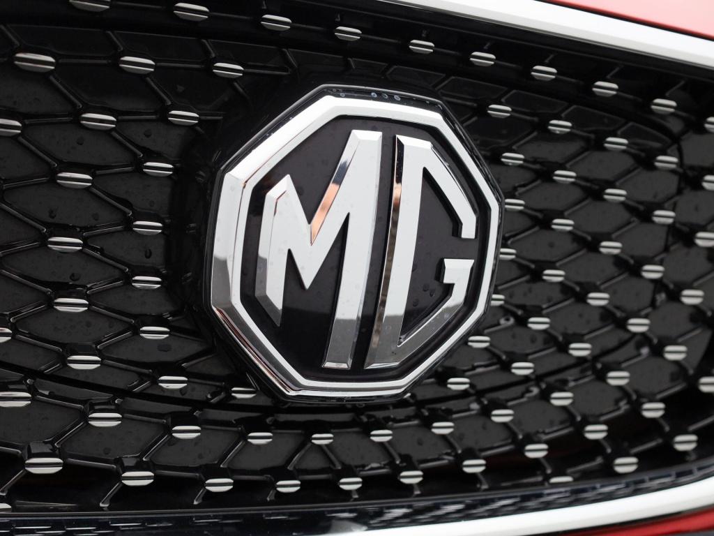 MG Zs Ev luxury 45 kwh | panoramadak | leder | apple carplay - android auto