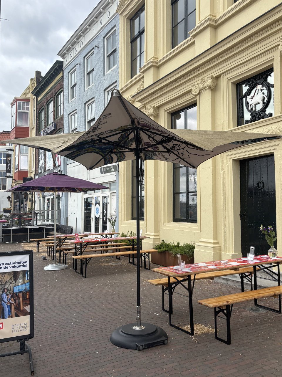 Ultra luxe TUUCi parasol incl kunst