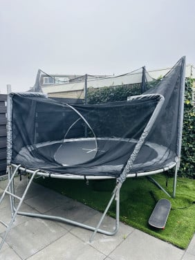 Trampoline zonder net, 3.05