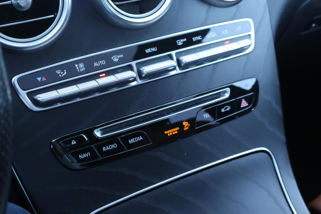 Mercedes-Benz Glc coupé 250 4matic amg line l schuif- kanteldak l led high 