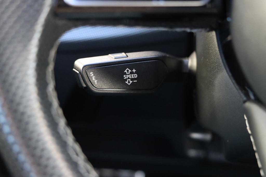 Audi Q2 35 tfsi s edition