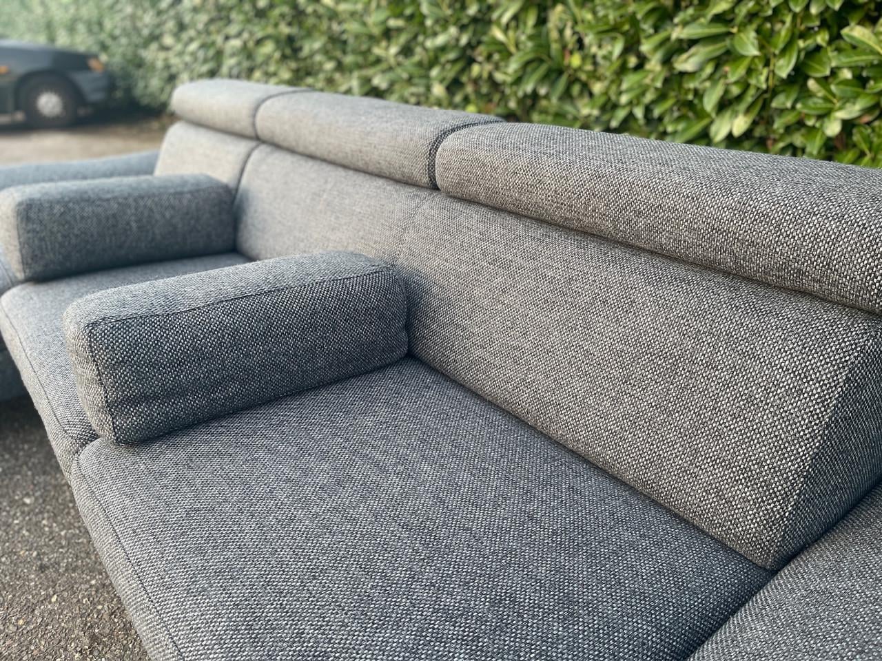 Montèl Modena Hoekbank–Uitschuifbare Zitvlakken–Luxe Grijs Design