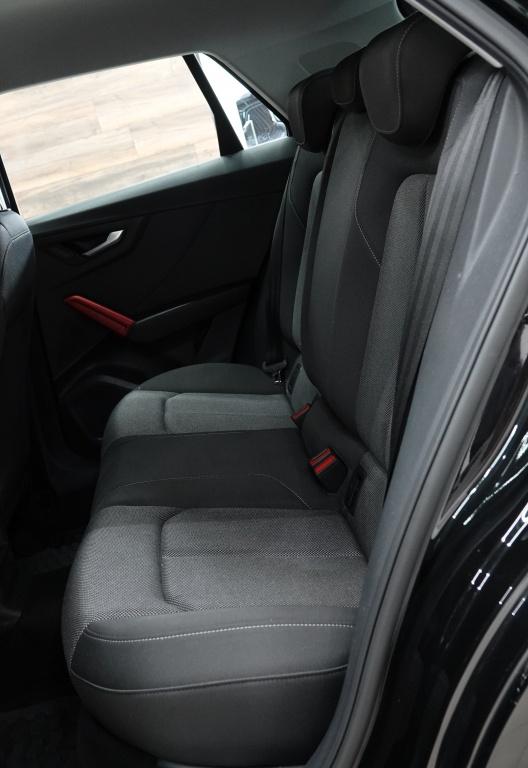 Audi Q2 1.4 tfsi | bluetooth | pdc | 19" |