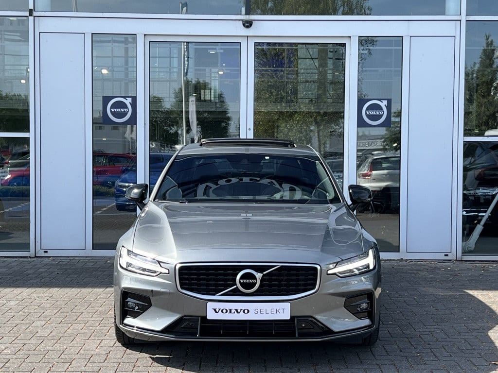 Volvo S60 t5 254pk aut8 r-design| panodak| adap.cruise| trekhaak| camera