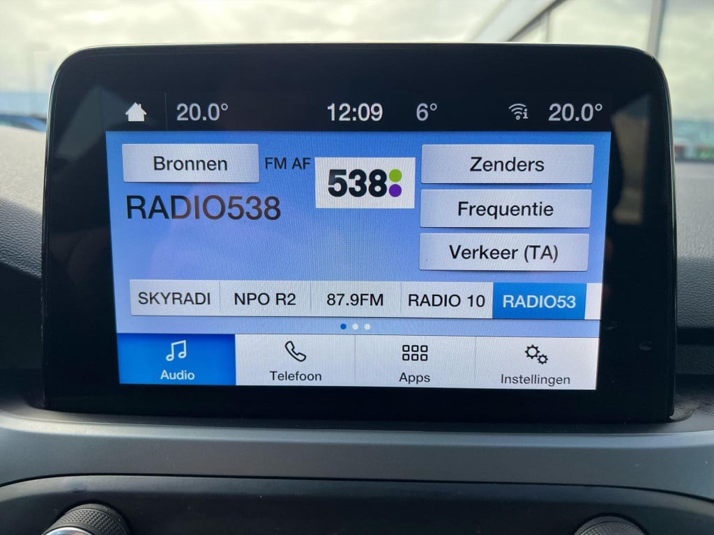 Ford Focus 1.0 ecoboost hybrid 125pk titanium
