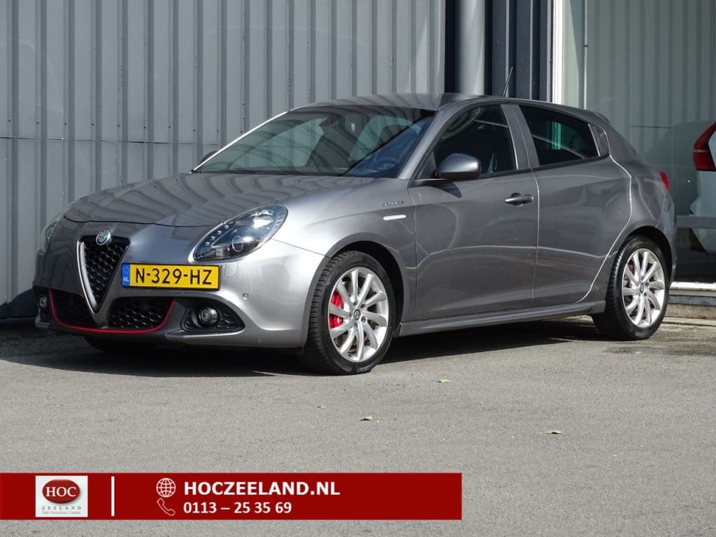 Alfa Romeo Giulietta 1.750 turbo veloce 240pk | sportstoelen | xenon