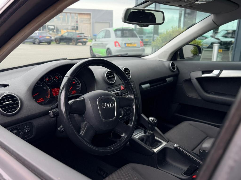 Audi A3 sportback 1.6 fsi ambiente
