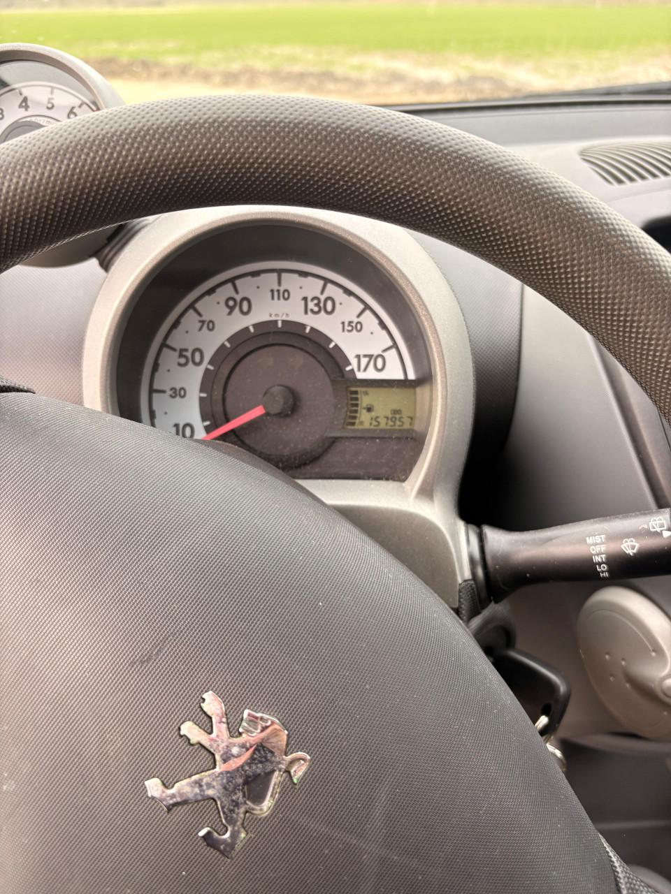 Peugeot 107 Sublime 1.0-12V uit 2009 158.000 km