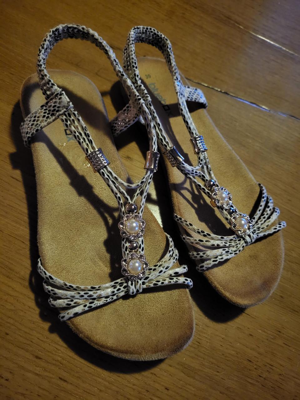 Diverse schoenen/sandalen