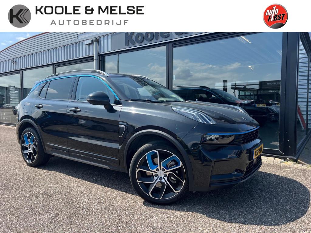 Lynk & Co 01 1.5 261pk phev 7dcth , panodak , adaptive cc , carplay
