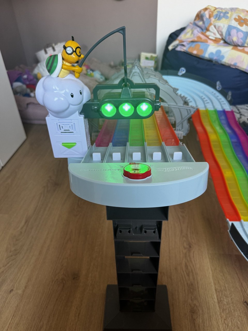 Hot wheels Mario kart regenboogbaan