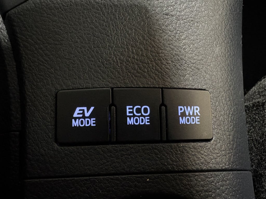 Toyota Auris 1.8 hybrid energy.