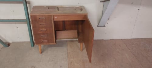 Naaimachine meubel