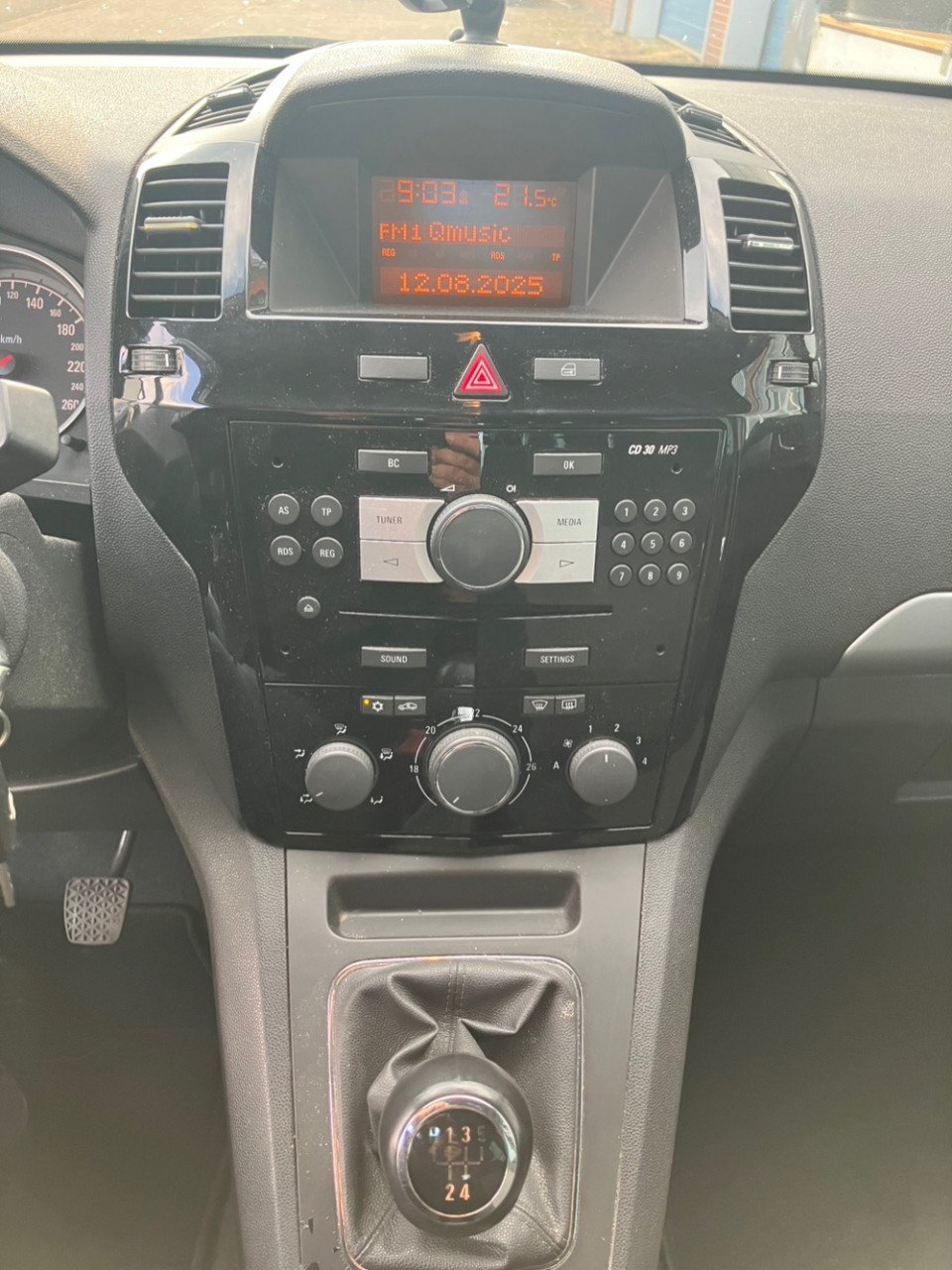 Opel Zafira 1.8 cosmo 7 persoons