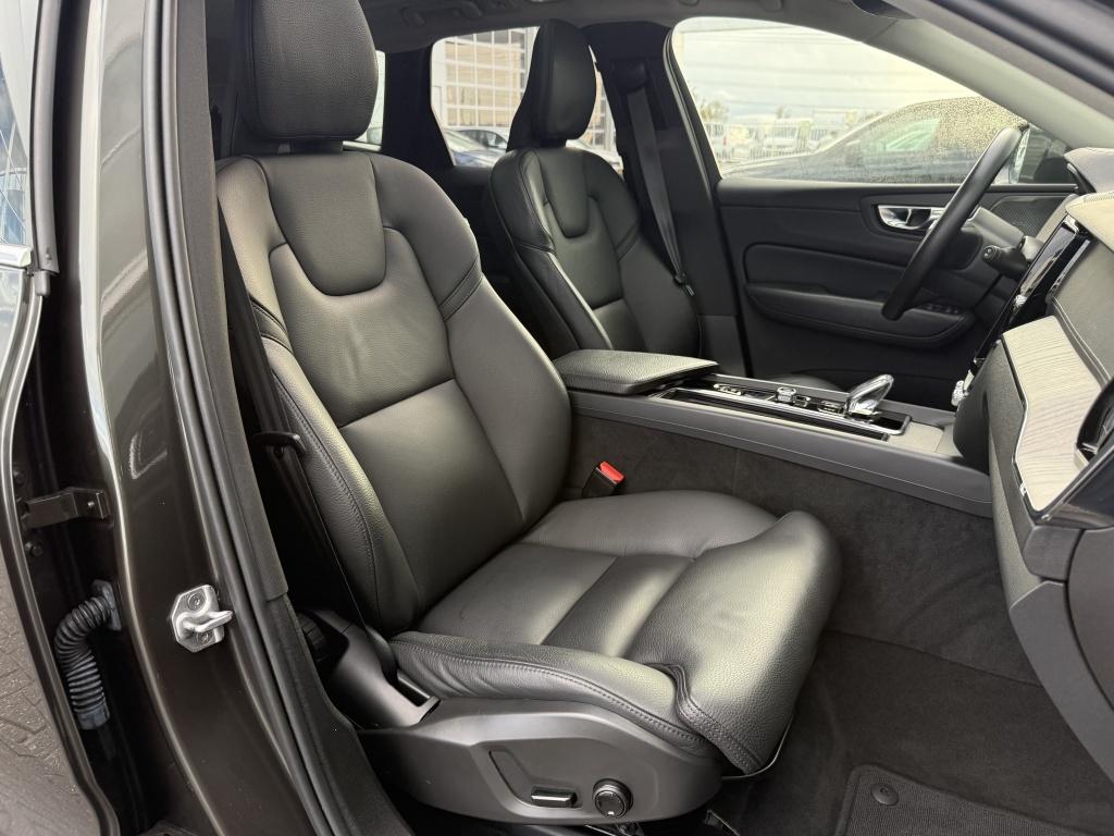 Volvo XC60 t8 390pk recharge inscription| panodak| adap.cruise| trekhaak| 3