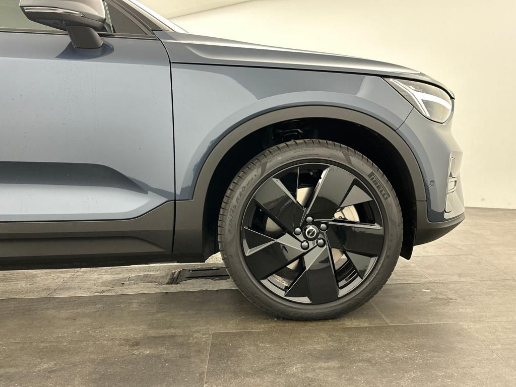 Volvo Ex40 extended range ultra black edition