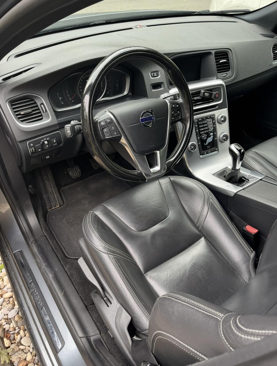 Volvo V60 D2 2017 Polar +