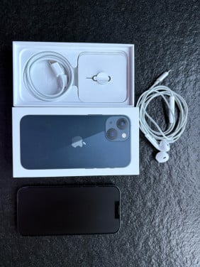 Iphone 13 mini. Heel netjes