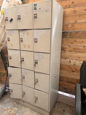 Stalen lockerkast teab