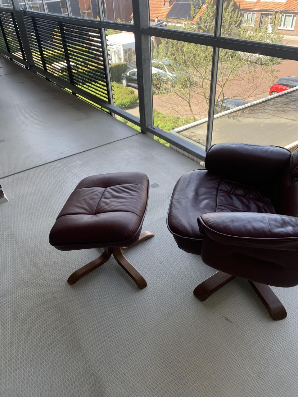 Relax Fauteux met voetenbankje