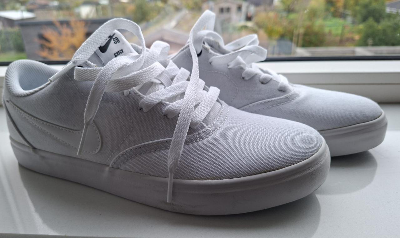 Nike witte canvas sneakers