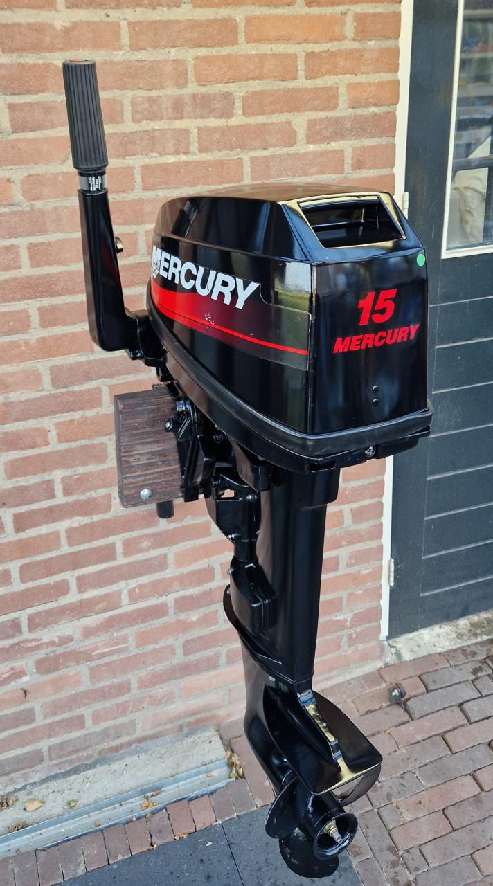Mercury 15pk kortstaart buitenboordmotor