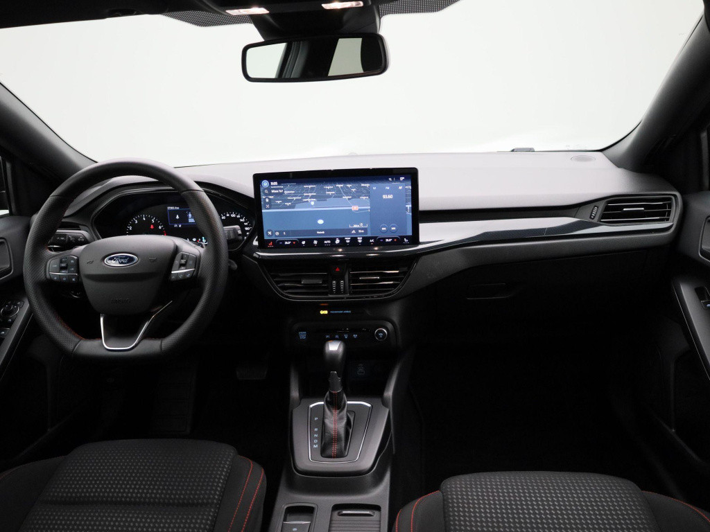 Ford Focus st line | automaat | climate control | cruise control | winterpa