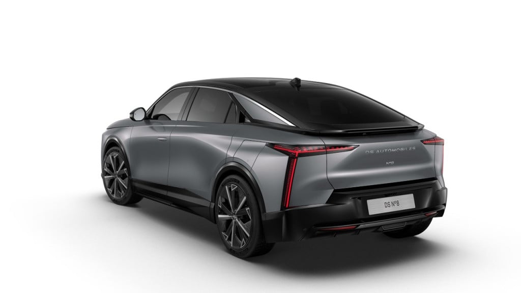 Ds No 8 long range Étoile 97 kwh | absolute comfort | absolute tech | wltp 