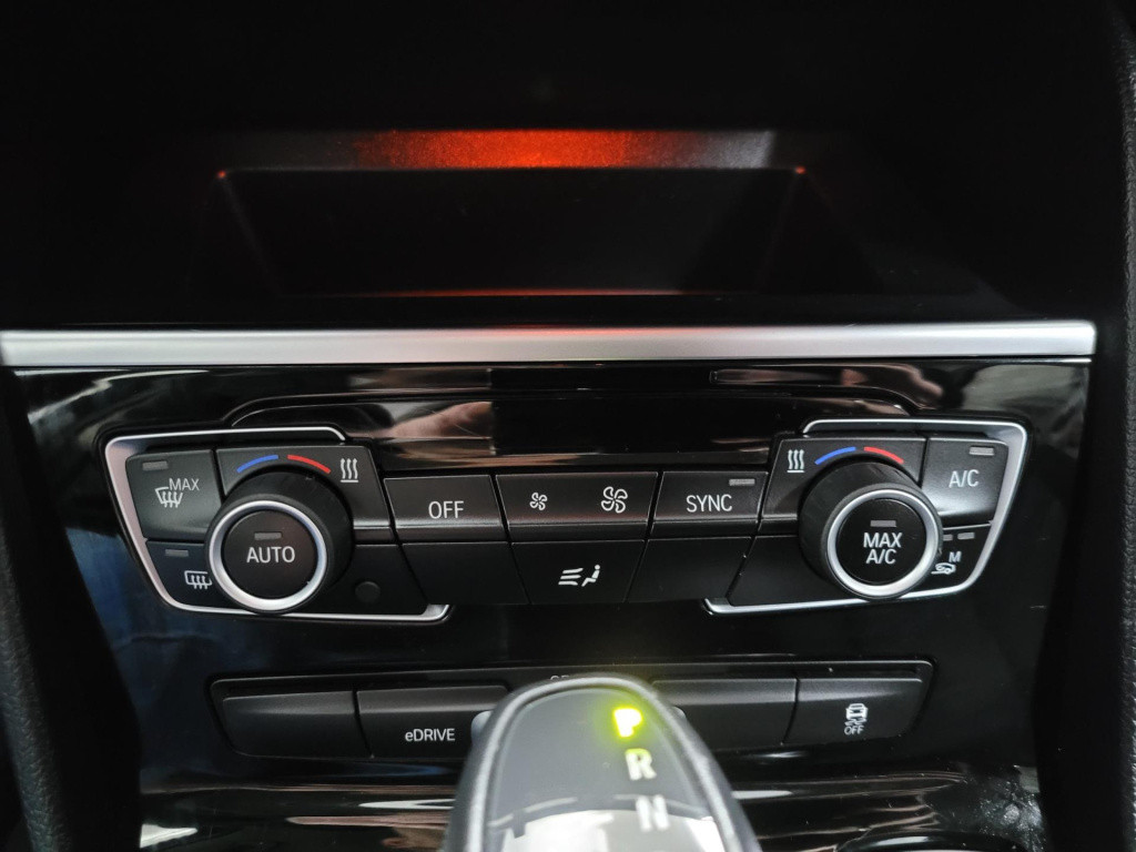 BMW 2-serie active tourer 225xe iperformance centennial executive | clima |